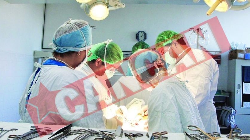 Medicii i-au scos o tumora si trei coaste pictorului Sabin Balasa