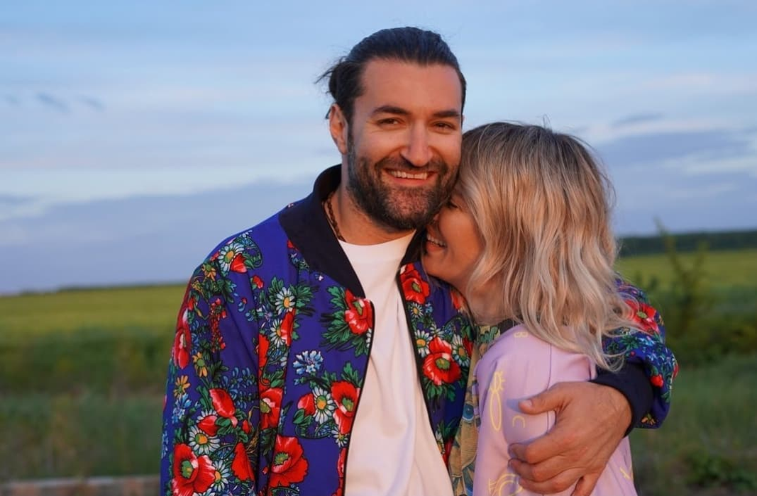 Smiley a făcut anunțul! Când o va prezenta pe fetița lui internauților? „Pentru mine este foarte clar”