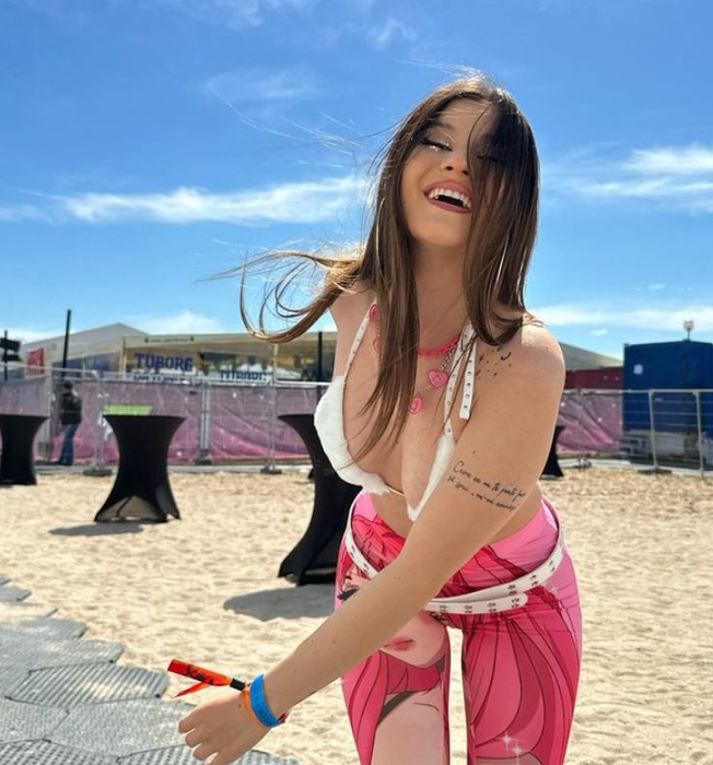 Erika Isac, neîncurajată de fostul iubit