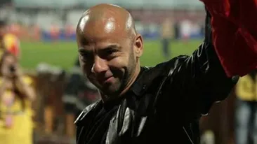 Se leaga o idila…! Doua dintre vedetele ultimei editii de la Dansez si-au facut ochi dulci o noapte intreaga!