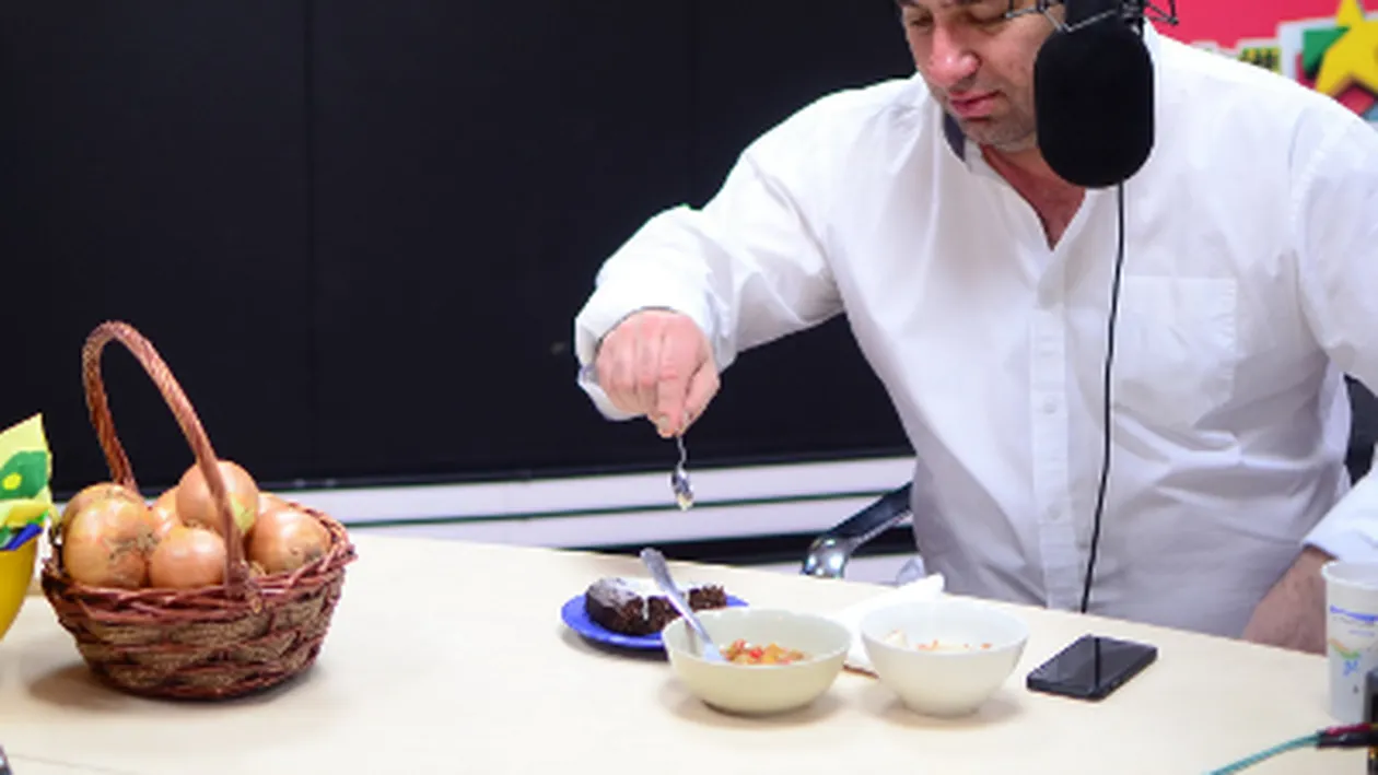 Iti vine sa crezi? El este barbatul din mana caruia mananca Chef Scarlatescu