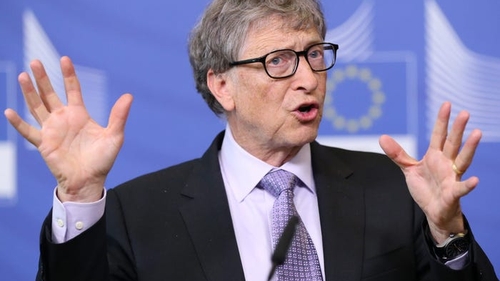 Carnea artificială, promovată de Bill Gates: ”Te obișnuiești!”
