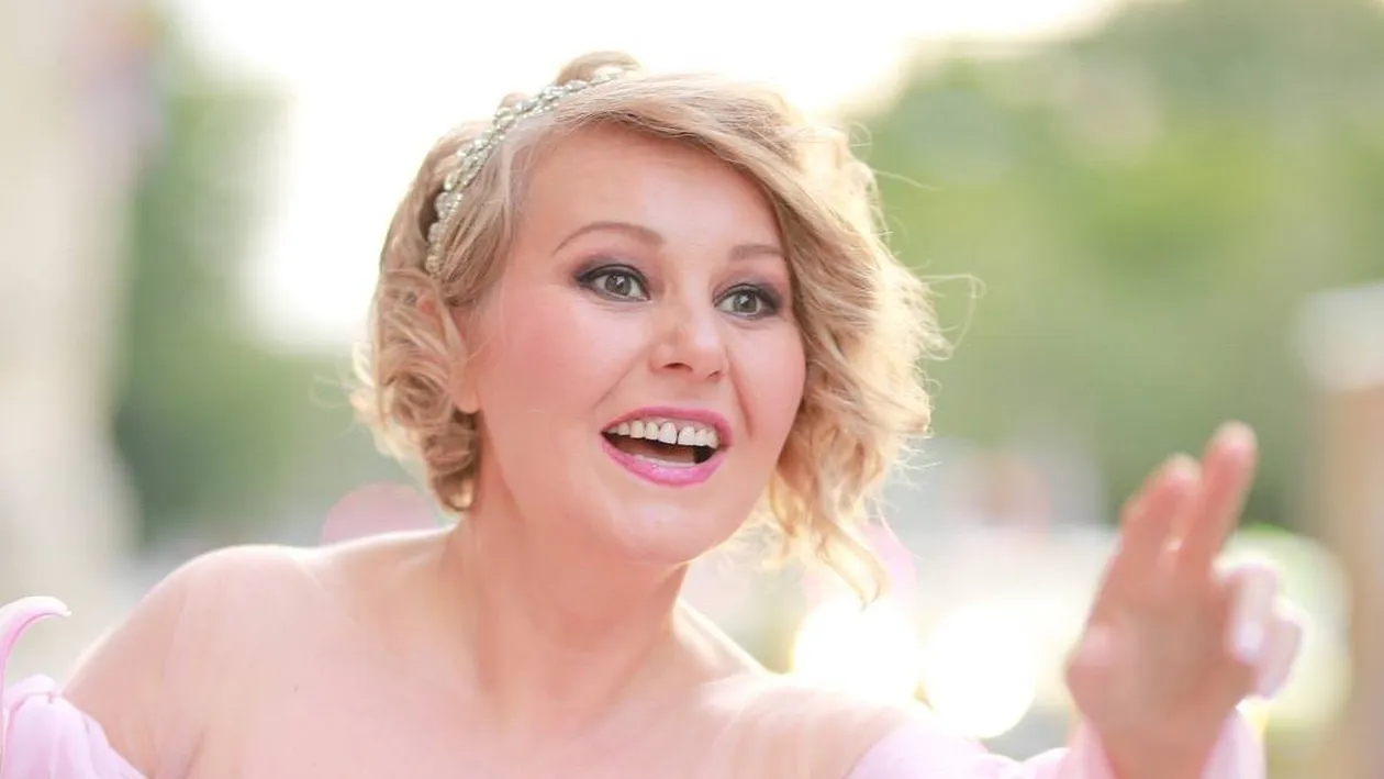 Tania Popa s-a căsătorit în secret, după o săptămână de relaţie. Actriţa a zis DA fără să stea pe gânduri