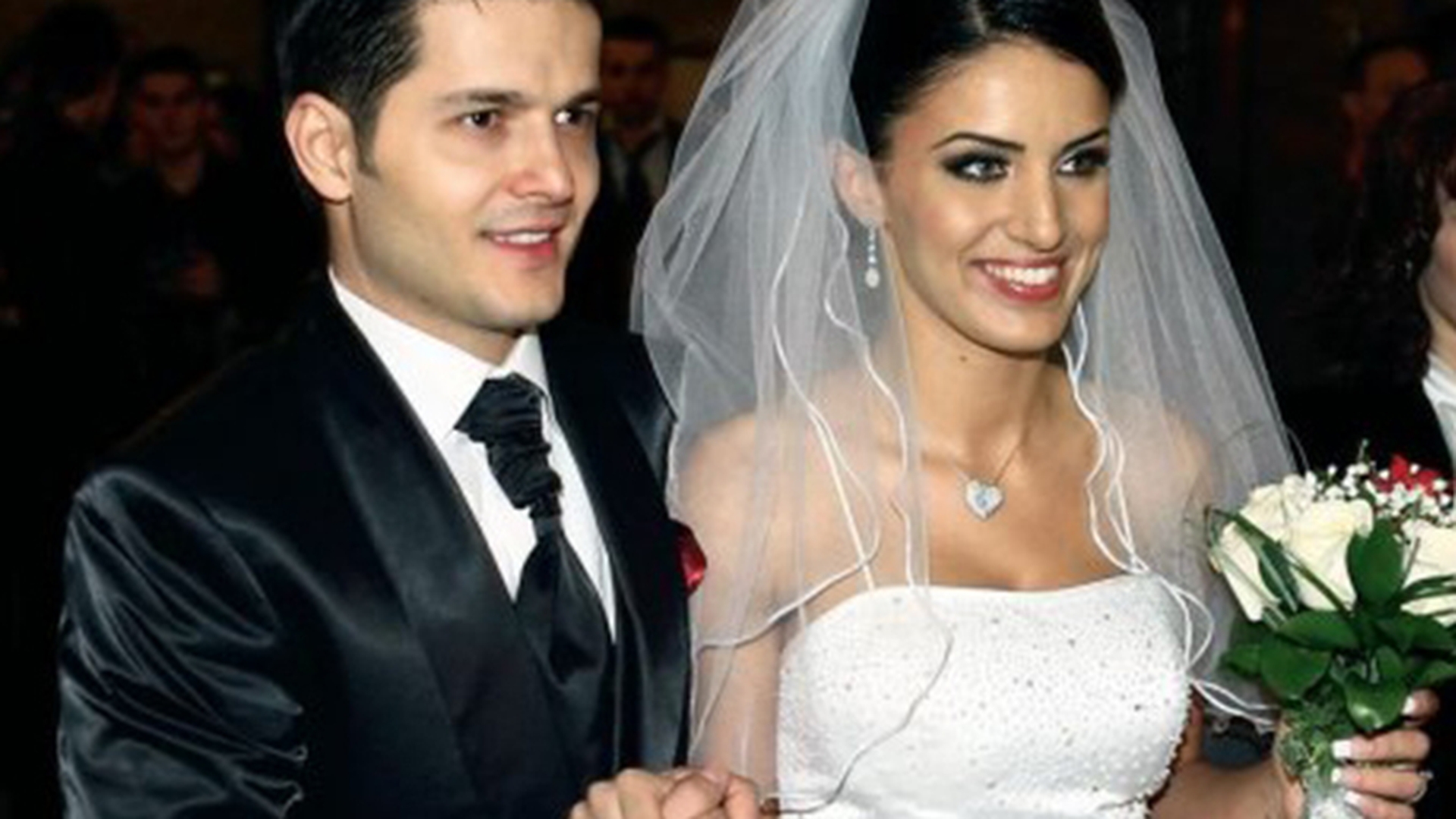 După 6 ani de la divorţ, VÂRCIU a răbufnit! Motivul adevărat pentru care ADELINA PESTRIŢU s-a despărţit de el