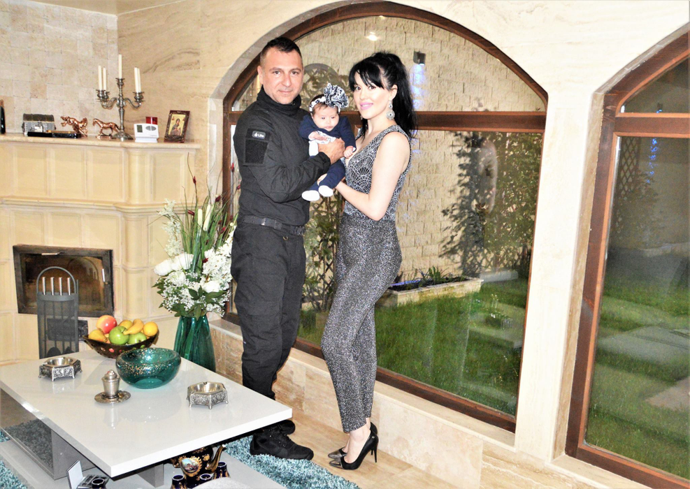 Christian şi Iulia Sabbagh, împreună cu fiica lor