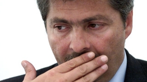 Meniul milionarilor Sorin Ovidiu Vantu si Liviu Luca in arest! Marmelada de dimineata, iahnie de fasole si tocanita de legume