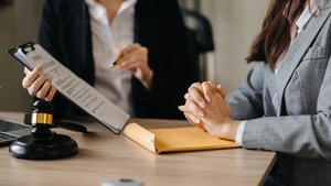 Taxe notariale donație 2026. Cât trebuie să plătești la notar, de fapt