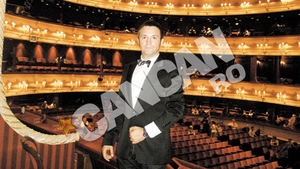 Daniel Buzdugan s-a nascut sa fie tenor si a ajuns DJ de radio! "Primii bani i-am castigat, ca figurant, la opera"