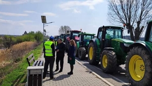 Tensiuni majore în 4 puncte de frontieră ale României. Vama de la Ruse și portul Constanța, luate cu asalt de fermieri