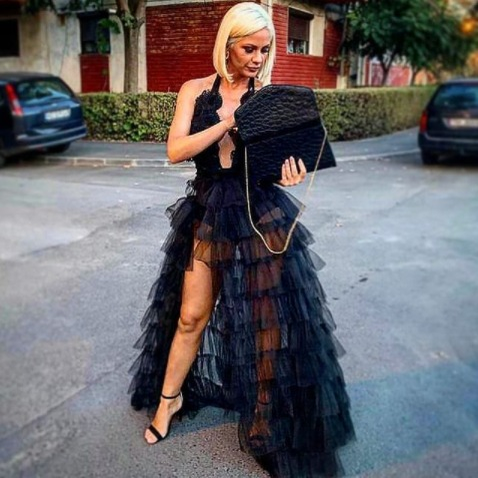 Hannelore și-a găsit fericirea în brațele prietenului fostului soț