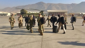 Şeful Pentagonului şi secretarul general la NATO, atacaţi în Afganistan!