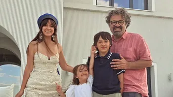 Proiectul care a unit familia Danei Rogoz. Vedeta joacă alături de Radu Dragomir și cei doi copii