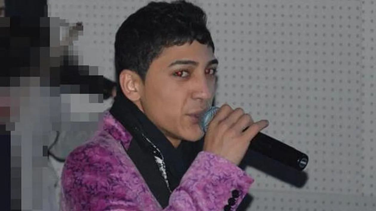 Un manelist celebru vorbeste despre necazurile din copilarie: Am fost tare amarat!. Vezi despre cine e vorba