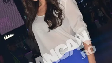 Manechinul Mihaela Dinu nu iese din cuvantul fostului fotbalist. Nu se dezbraca de frica lui Iulian Miu!