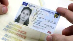 Cartea de identitate se transformă în ”pix digital”. Cum vei semna documentele de acum, dacă ai actul electronic