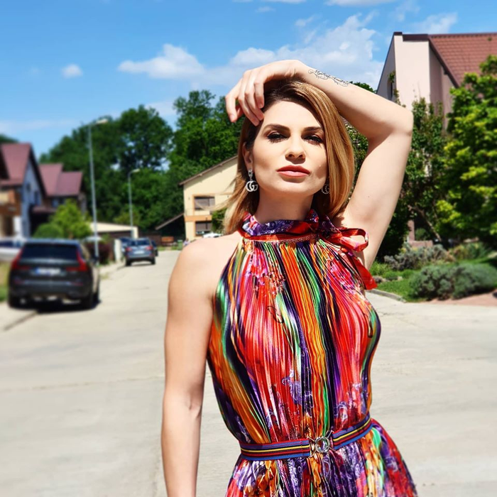 Ellie White și soțul ei, terorizați de hoții care au venit să le spargă vila: “Oribil sentiment! Doi indivizi alergând prin….”