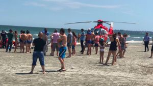 A fost desfășurare de forțe în Mamaia Nord! Un bărbat de 50 de ani a murit înecat, iar altul a ajuns la spital