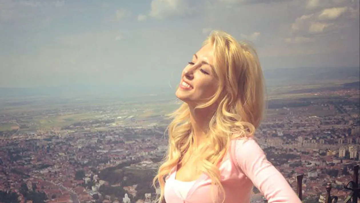 Povestea talismanului Andreei Balan! A primit de la admiratori ceva ce ii seamana izbitor! Vezi cel mai de suflet obiect al ei