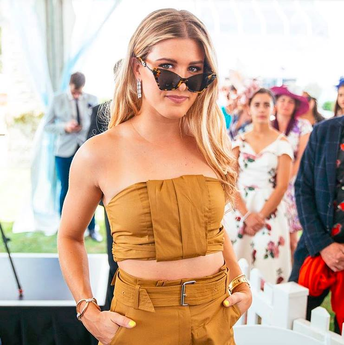 Eugenie Bouchard, cea mai sexy jucătoare de tenis, s-a pozat în tricoul unei echipe de tradiție din România. „Noul nostru fan!” | GALERIE FOTO