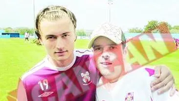 Patulea a fost cumparat de fani cu 10.500 de lire!