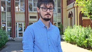 De ce pleacă din România tânărul Nicolas, elevul din Galați care a luat 10 pe linie la Bacalaureat 2024