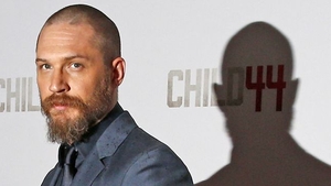 Tom Hardy, complet dezbracat pentru noul sau rol