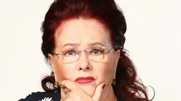 Nu mamico, eu nu mai cred in Mos Craciun Ce a urmat intr-un interviu cu Stela Popescu pe un frig de crapa pietrele!