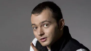 Mihai Morar a fost pedepsit pentru o poza! Unui frustrat i s-a parut ca eu si Daniel facem semne naziste, si... Vezi ce a patit!