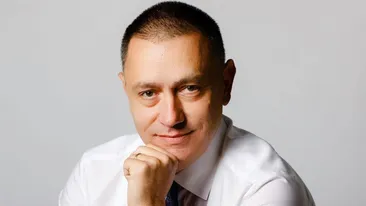 Mihai Fifor, despre cursurile care încep ”haotic”: ”Cîțu, Câmpeanu și Vlad Voiculescu se ceartă public pe testarea rapidă în școli, sabotând singuri siguranța sanitară a elevilor”