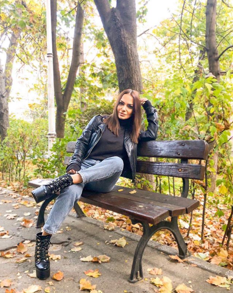 Andreea Antonescu și-a chemat soțul în țară pentru divorț! Ce se întâmplă între artistă şi noul iubit