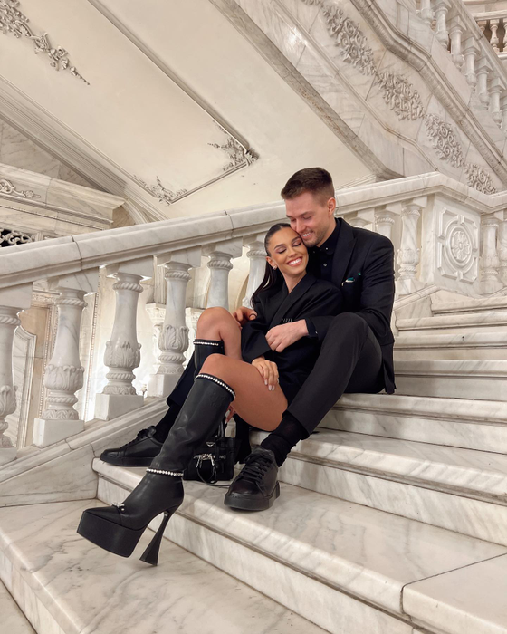 Levi Elekes: "Noi așa spunem acasă, dar cum ai spus tu, tehnic trăim într-o lume în care se schimbă totul foarte rapid!"