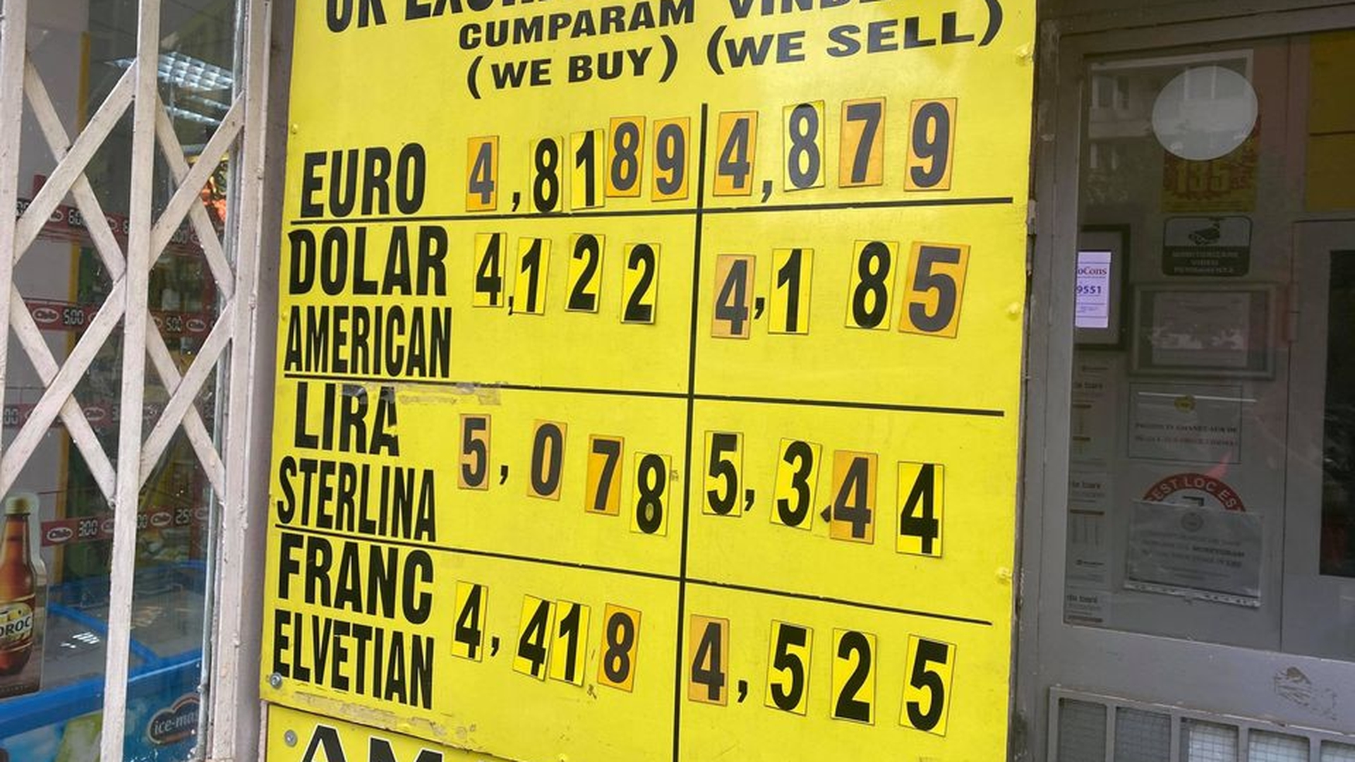 Curs valutar BNR, marți, 20 octombrie 2020. Cât costă euro astăzi