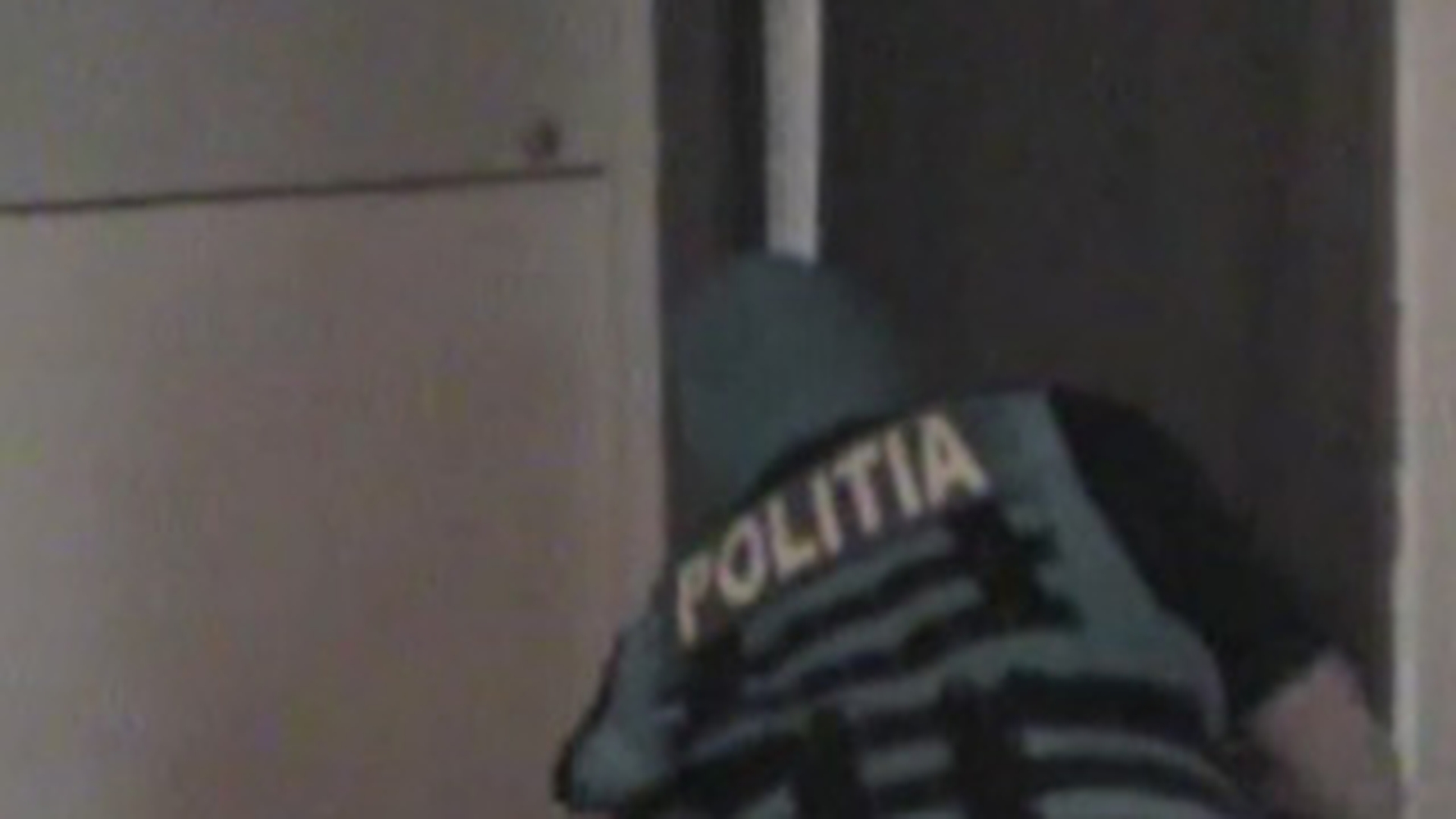 Razii la saloanele de masaj erotic din Ploiesti