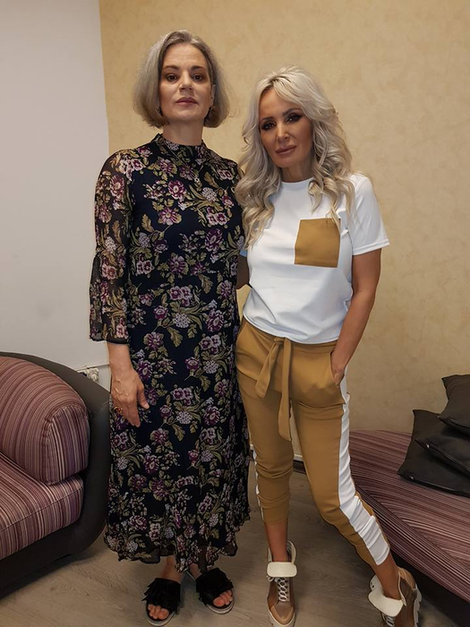 Daniela Gyrofi, criticată dur din cauza operațiilor estetice: “Arăți precum o vrăjitoare”. Cum arată în poza în care se vede cât de mult s-a schimbat | FOTO
