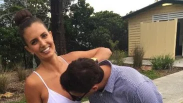 Vedeta care s-a fotografiat alaptandu-se alaturi de fiica de o luna! Ce s-a intamplat dupa ce a pus imaginea pe Instagram