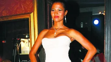 Aminata i-a sucit gatul viitorului sot!