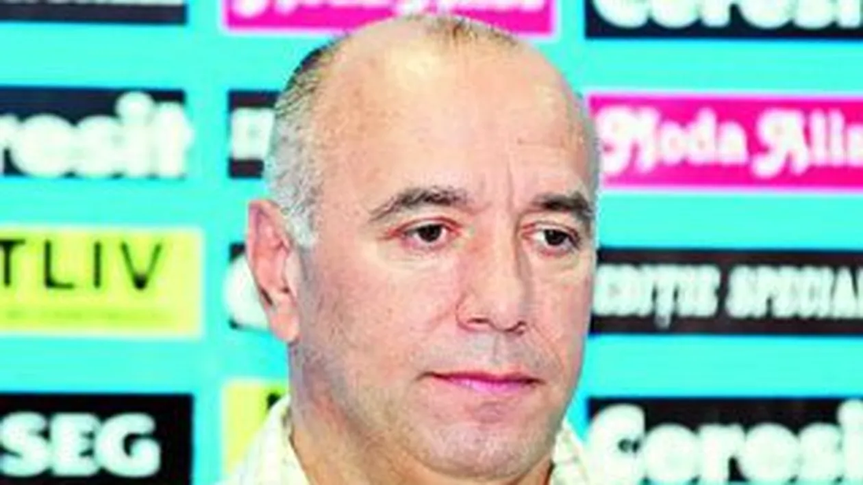 Ticleanu si-a tras Chirurg