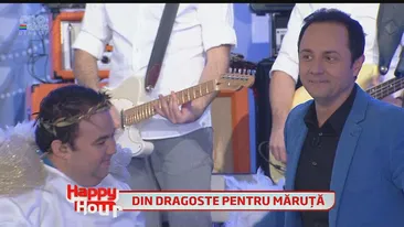 Nebunie de ziua de naştere a lui Măruţă! Vezi ce vedete au venit şi ce surprize incredibile a primit moderatorul!