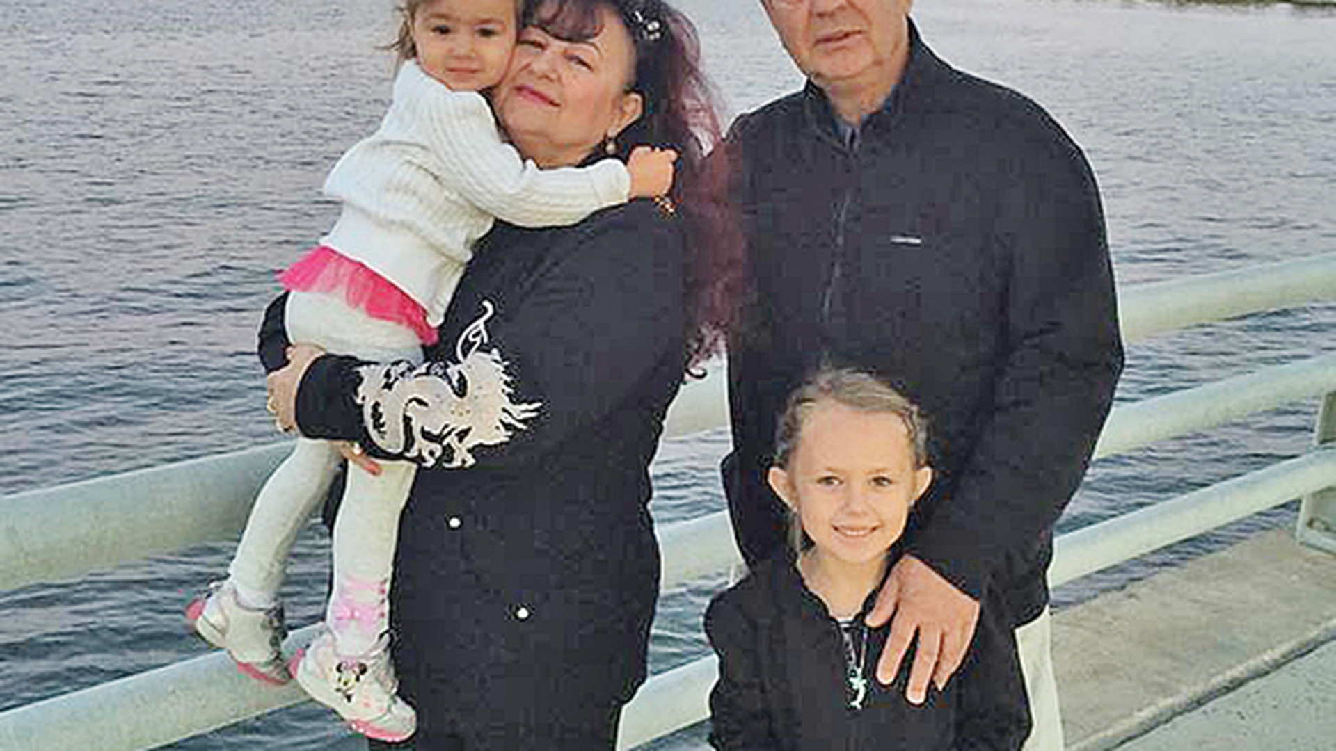 Mama lui Catrinel Sandu a împlinit 70 de ani. Mesaj dureros postat de Mia, părintele vedetei, la doar câteva zile după ce soțul i-a murit