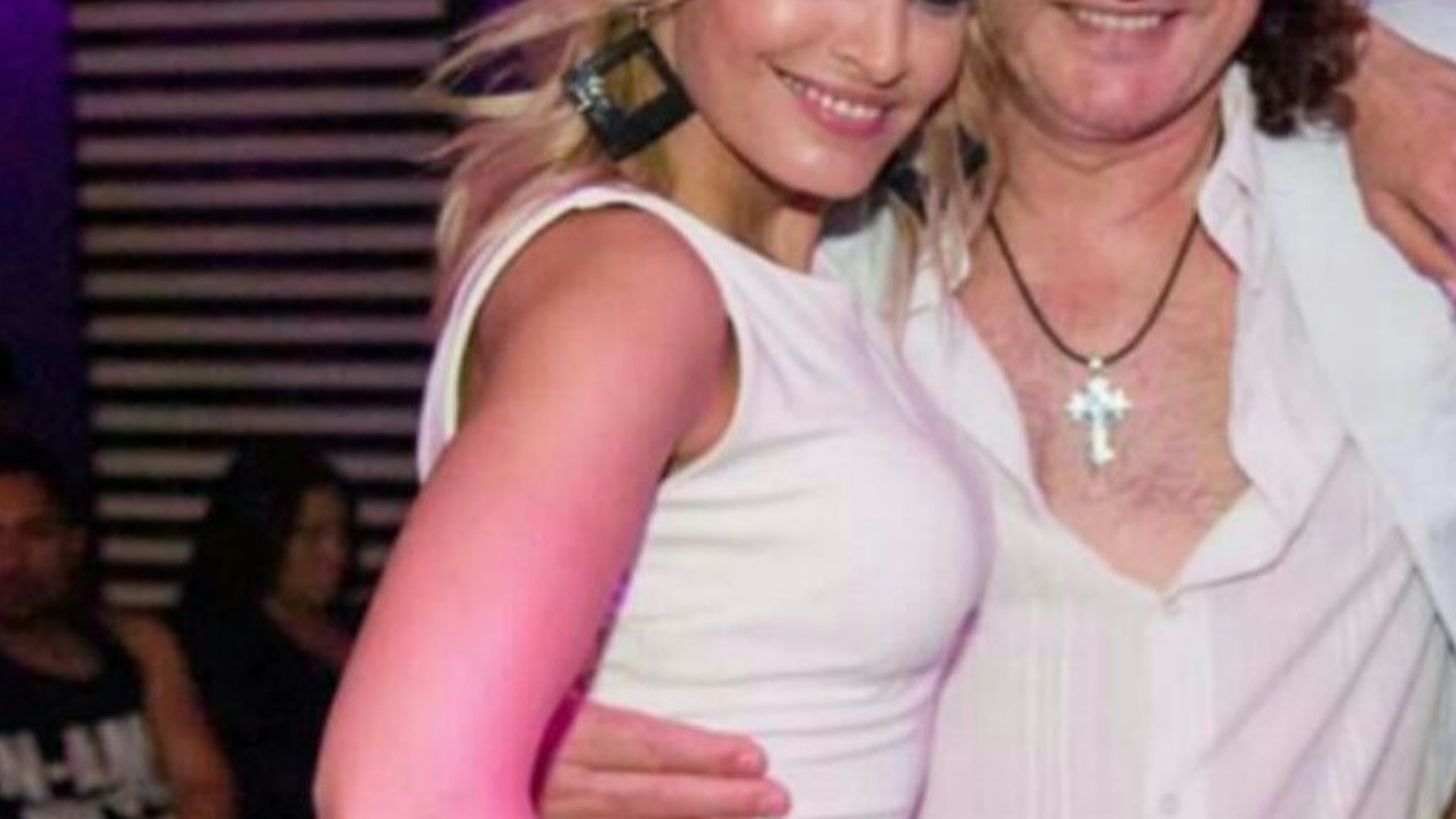 Miron Cozma iubeşte din nou! Cine e noua “bombă sexy” a huilei şi cum era fostul lider al minerilor să fie săltat de poliţie din c