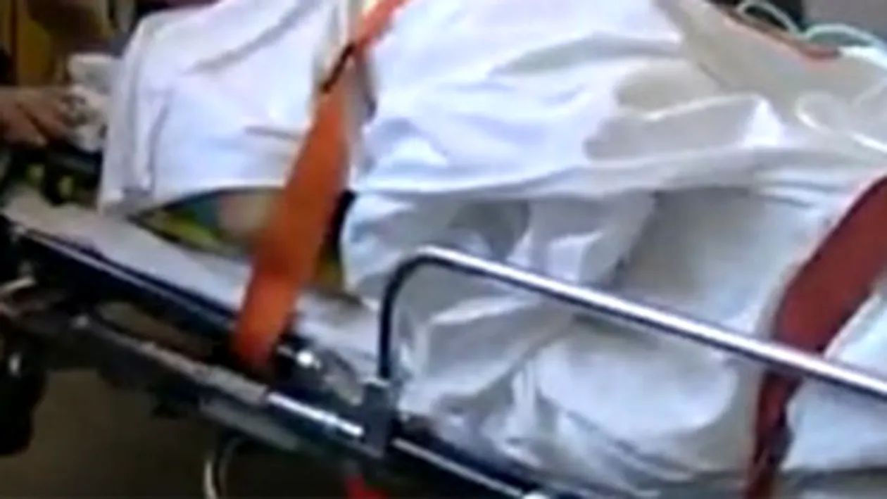 VIDEO Valentino Rossi si-a fracturat tibia, iar osul a iesit prin piele!