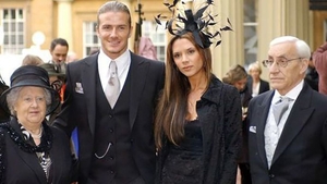 Familia lui David Beckham s-a mărit! Prima poză cu bebeluşul în braţe: "Frumos! Felicitări!"