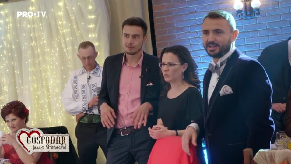 FOTO / Julieta de la „Gospodar fără pereche” nu s-a putut abţine şi i-a ordonat ASTA lui Marcel de faţă cu toţi invitaţii! Totul s-a întâmplat când era valsul mirilor