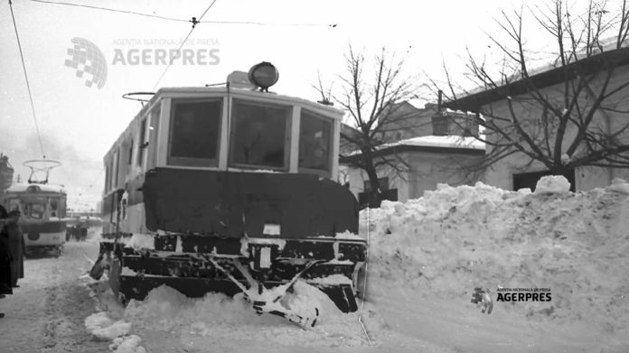 Cel mai mare viscol din istoria României. Zăpada a avut câţiva metri în Capitală