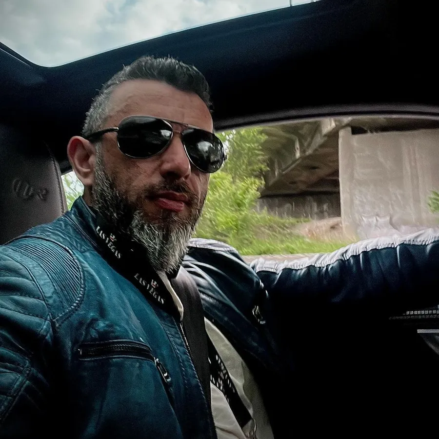 Sebastian Vieru l-a acuzat de blaturi pe Cătălin Zmărăndescu (Foto: Instagram)