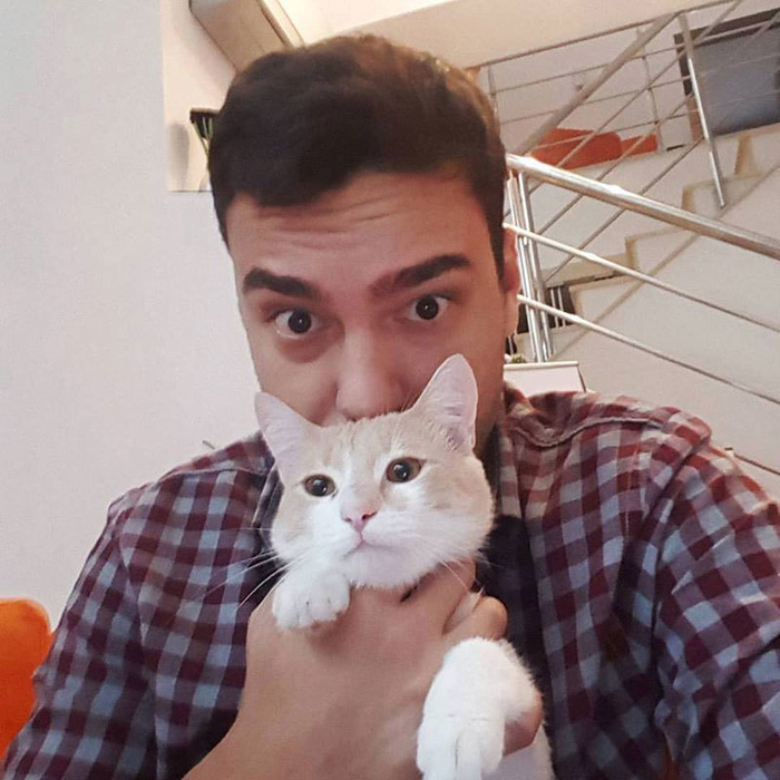 Andrei Oprea este iubitor de animale