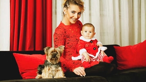 Giulia Anghelescu vorbeşte despre viaţa ei de familie: "Meseria de mamă nu se învaţă, anumite lucruri le faci în mod natural!"