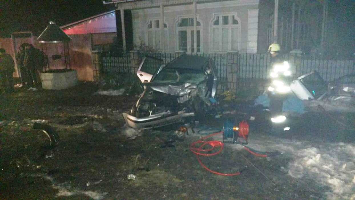 Accident înfiorător în Neamț! Un mort și trei grav răniți! IMAGINI TERIFIANTE