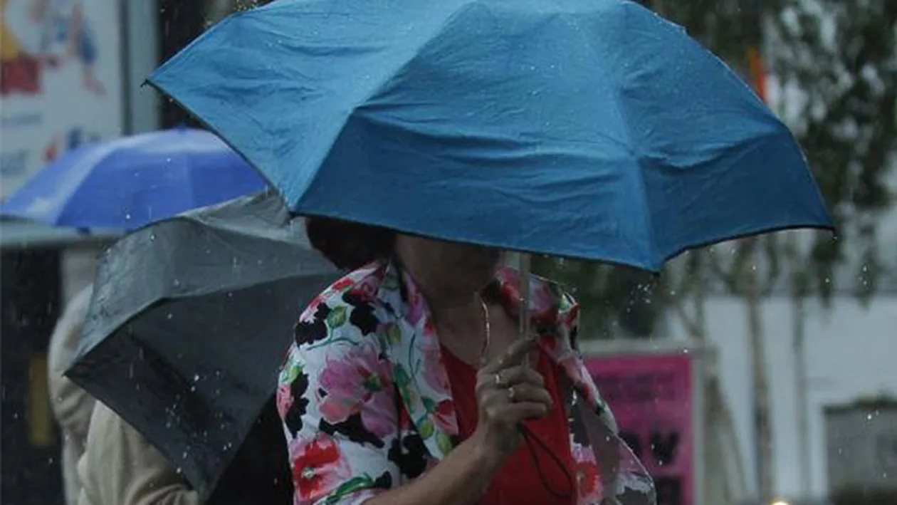 Meteorologii au veşti proaste pentru următoarele zile! Prognoza meteo pentru luni şi marţi, în ţară şi în Bucureşti