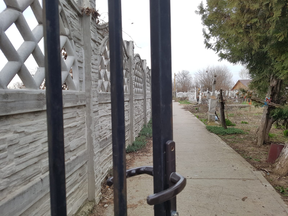 Cimitirul unde Maharu își va dormi somnul de veci